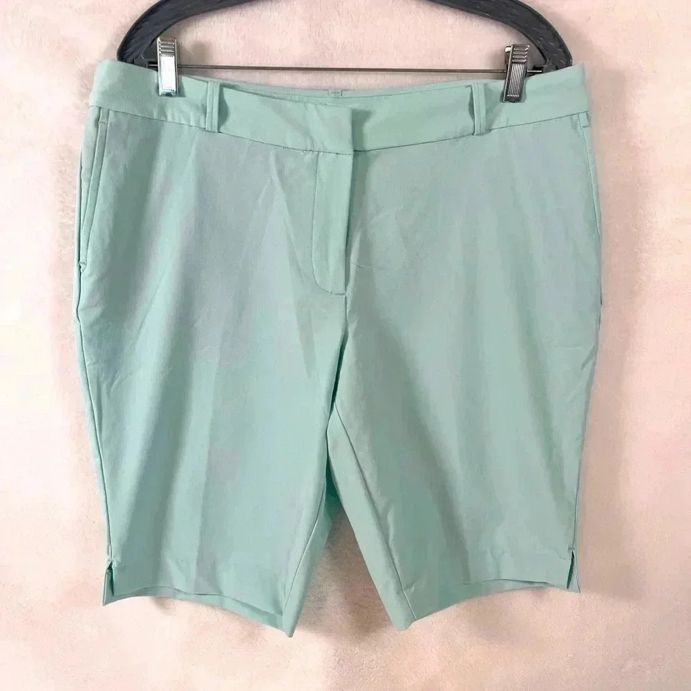Fairway & Greene Mint Green Women's Golf Shorts